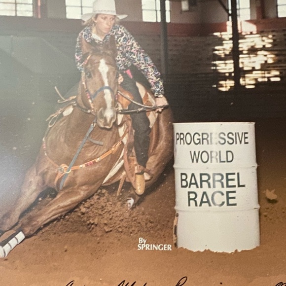 Meet your Posher, Susan - Picture 3 of 16